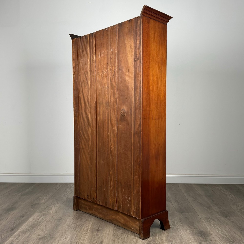  Antique 20th Century Open Bookcase In Mahogany 
 View VI