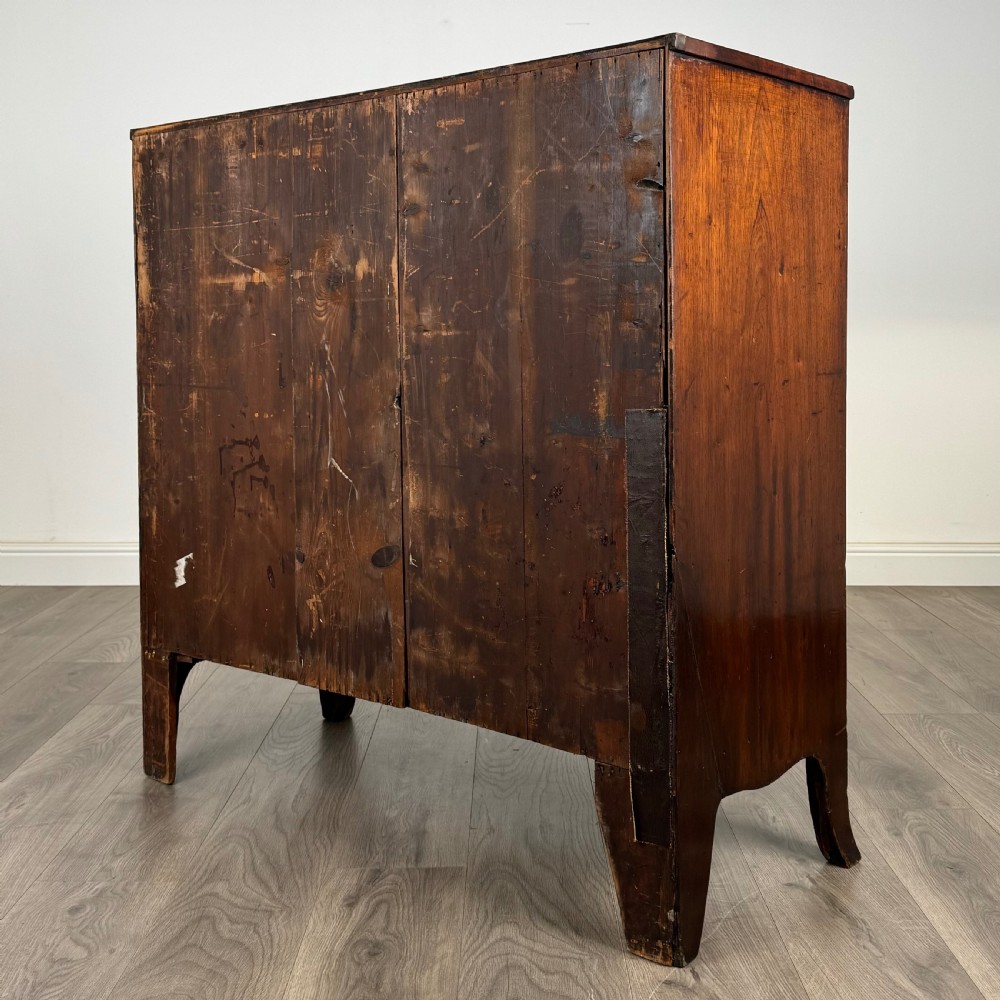 Antique 18th Century Bow Fronted Chest Of Drawers In Mahogany 
 View VI