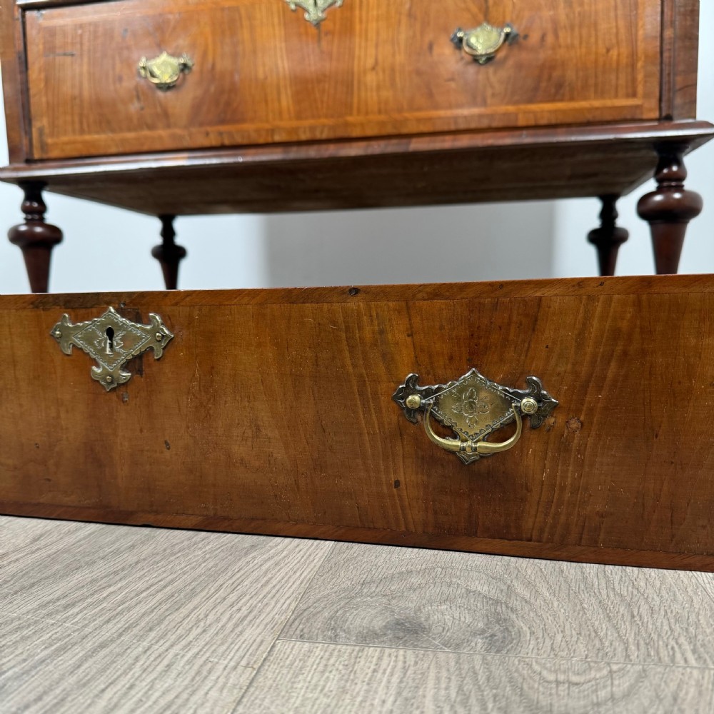Antique 17th Century William And Mary Chest Of Drawers In Walnut 
 View X