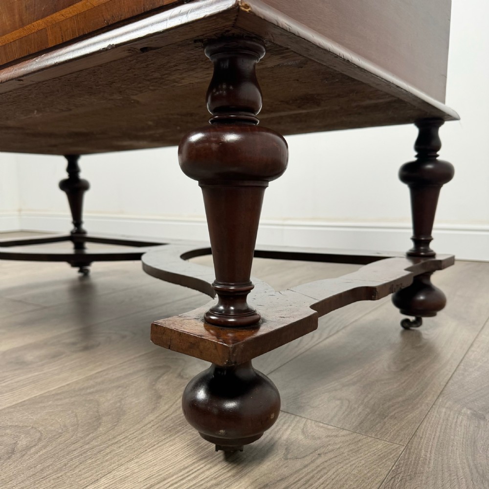 Antique 17th Century William And Mary Chest Of Drawers In Walnut 
 View XI