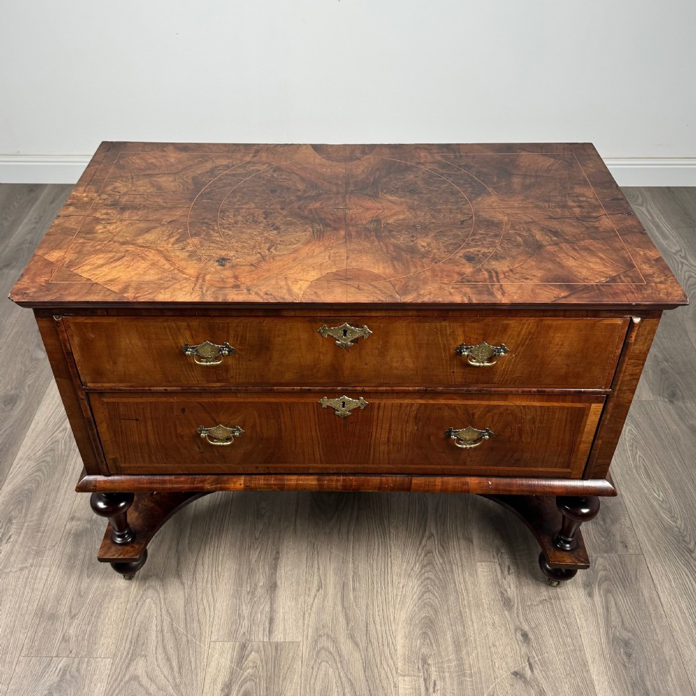 Antique 17th Century William And Mary Chest Of Drawers In Walnut 
 View XII