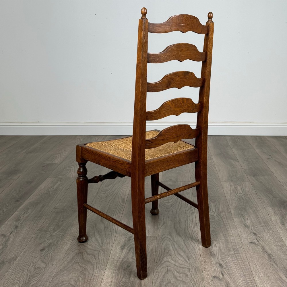 Antique 20th Century Set Of 6 Ladder Back Dining Chairs In Oak  View III