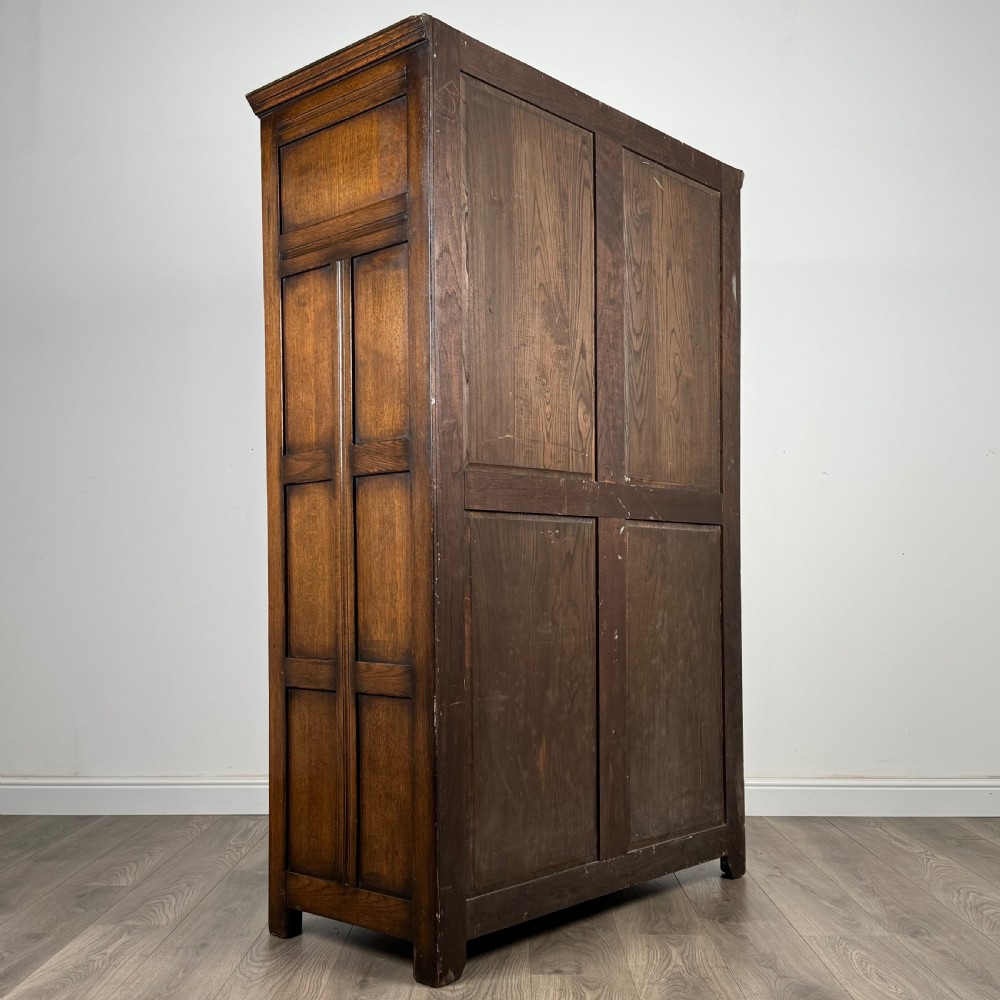 Antique 20th Century Wardrobe In Oak  View V