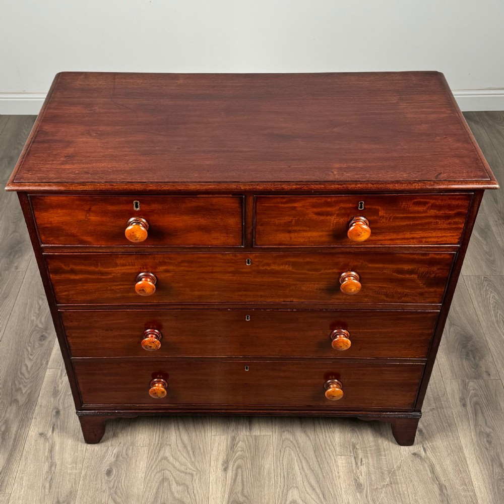 Antique 18th Century Chest Of Drawers In Mahogany  View X
