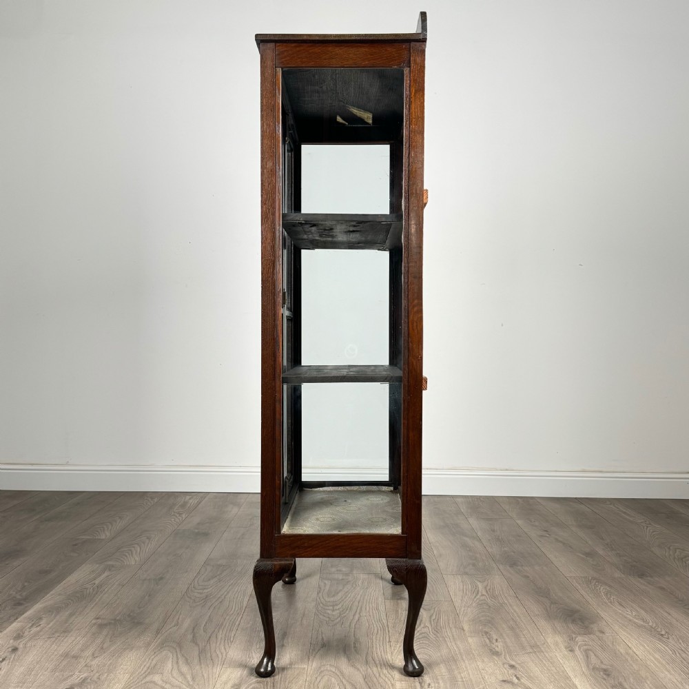 Antique 20th Century Display Cabinet In Oak  View IV