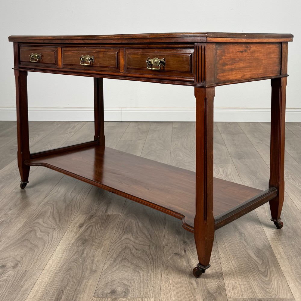 Antique 20th Century Side Table / Writing Table In Walnut  View II