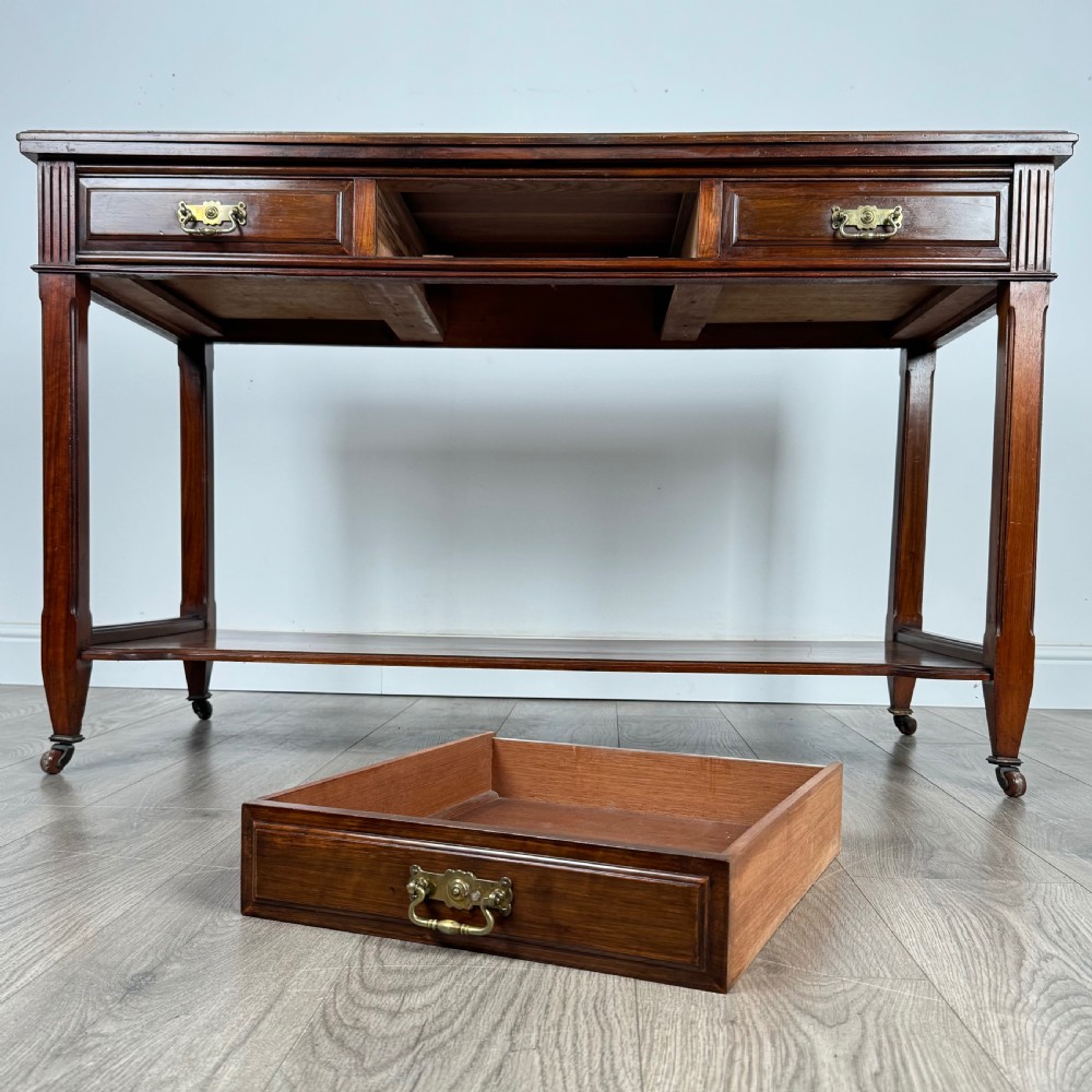 Antique 20th Century Side Table / Writing Table In Walnut  View X