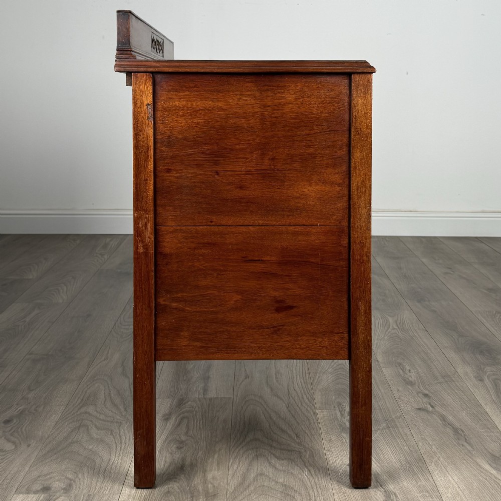 Antique 20th Century Chest Of Drawers In Walnut 
 View VII