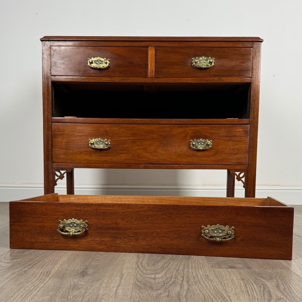 Antique 20th Century Chest Of Drawers In Walnut 
 View XI