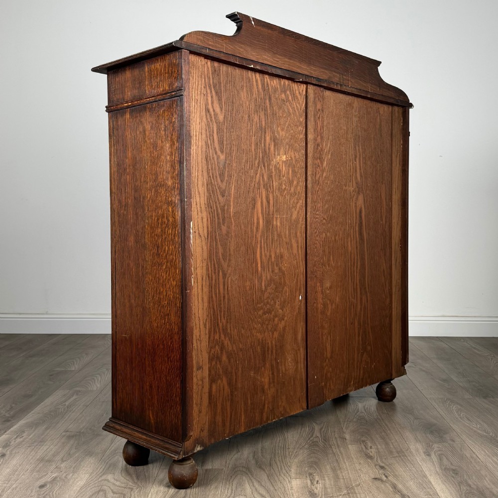 Antique 20th Century Display Cabinet In Oak 
 View VII