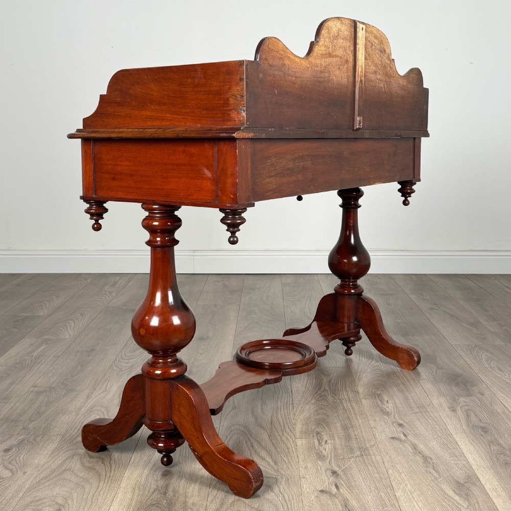 Antique 19th Century Washstand In Mahogany  View IV