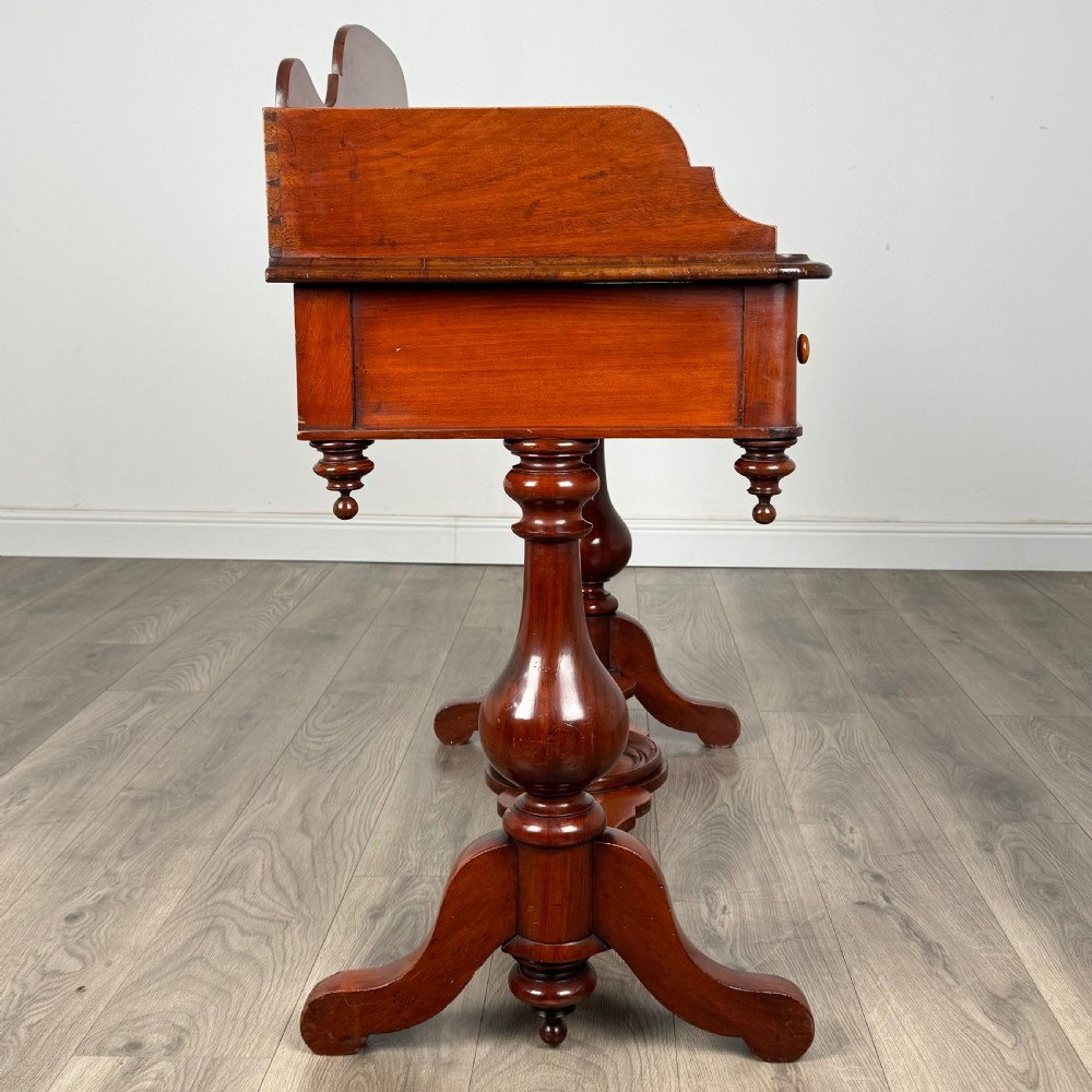Antique 19th Century Washstand In Mahogany  View VIII