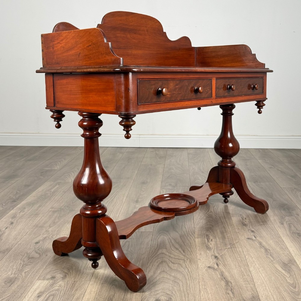 Antique 19th Century Washstand In Mahogany  View IX
