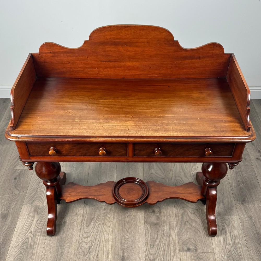 Antique 19th Century Washstand In Mahogany  View X