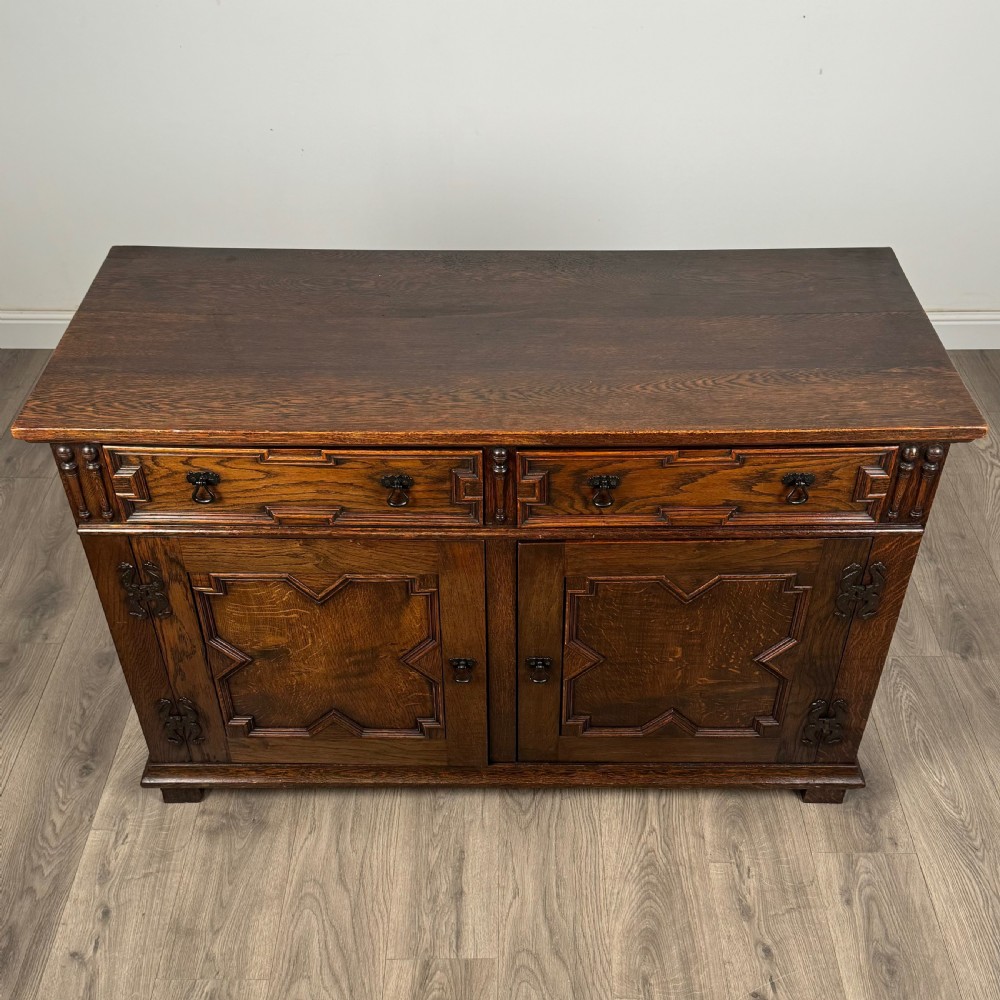 Antique 20th Century Jacobean Style Sideboard In Oak 
 View X