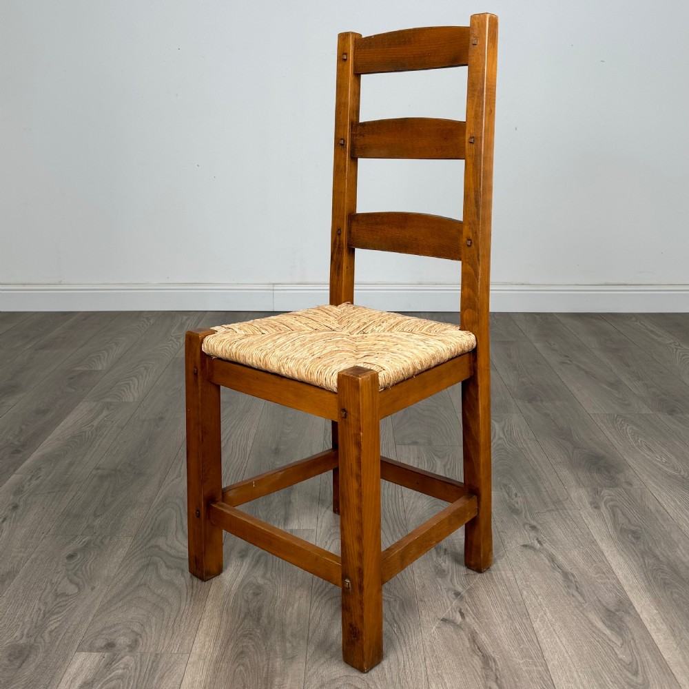 Attractive 20th Century Set Of 6 Dining Chairs In Oak 
 View II