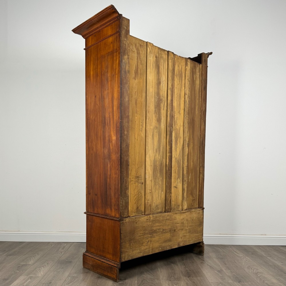  Antique Late 19th Century Wardrobe In Satin Walnut 
 View VI