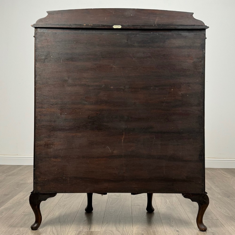 Antique 20th Century Bow Fronted Display Cabinet In Walnut 
 View V