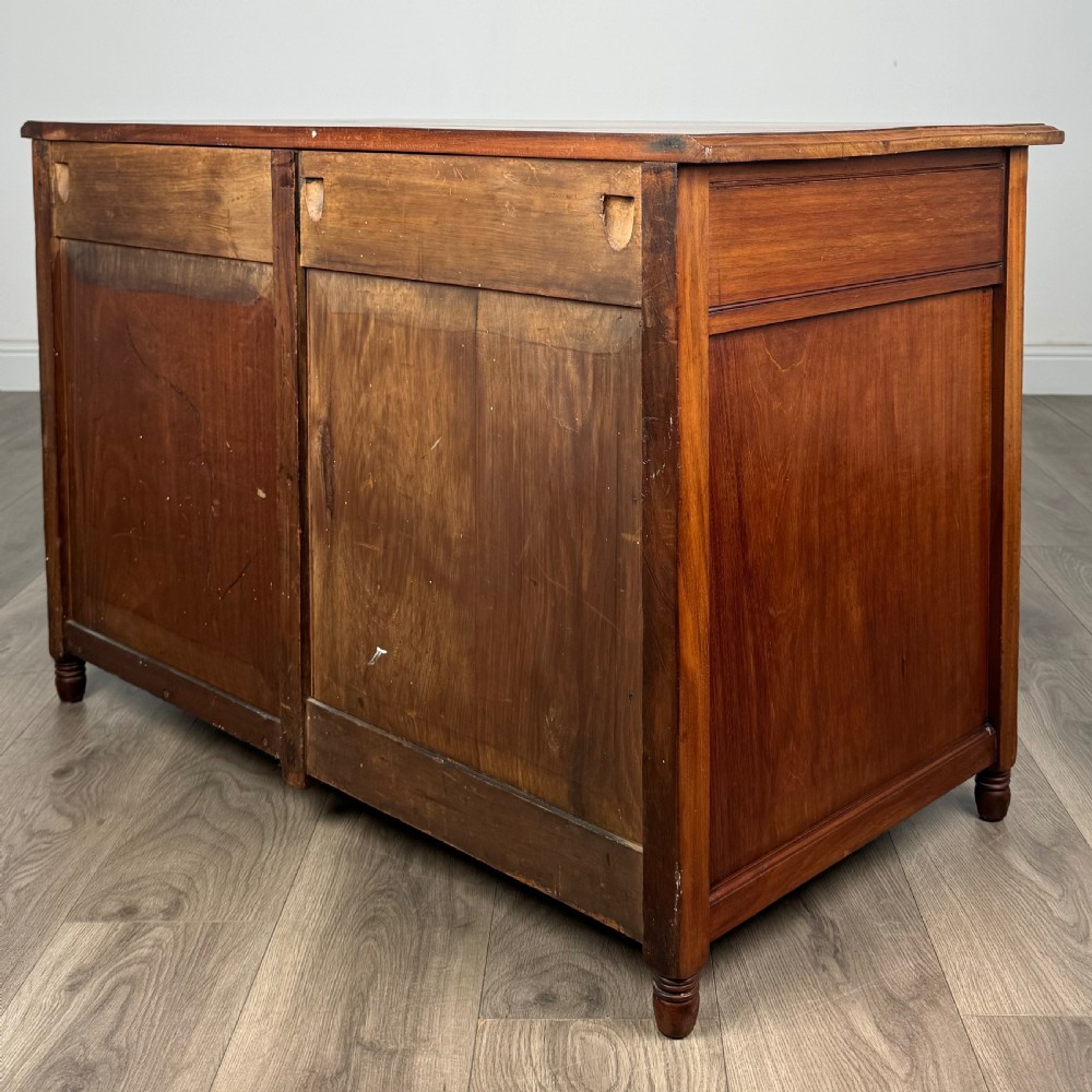  Antique 20th Century Single Pedestal Desk In Walnut 
 View VIII