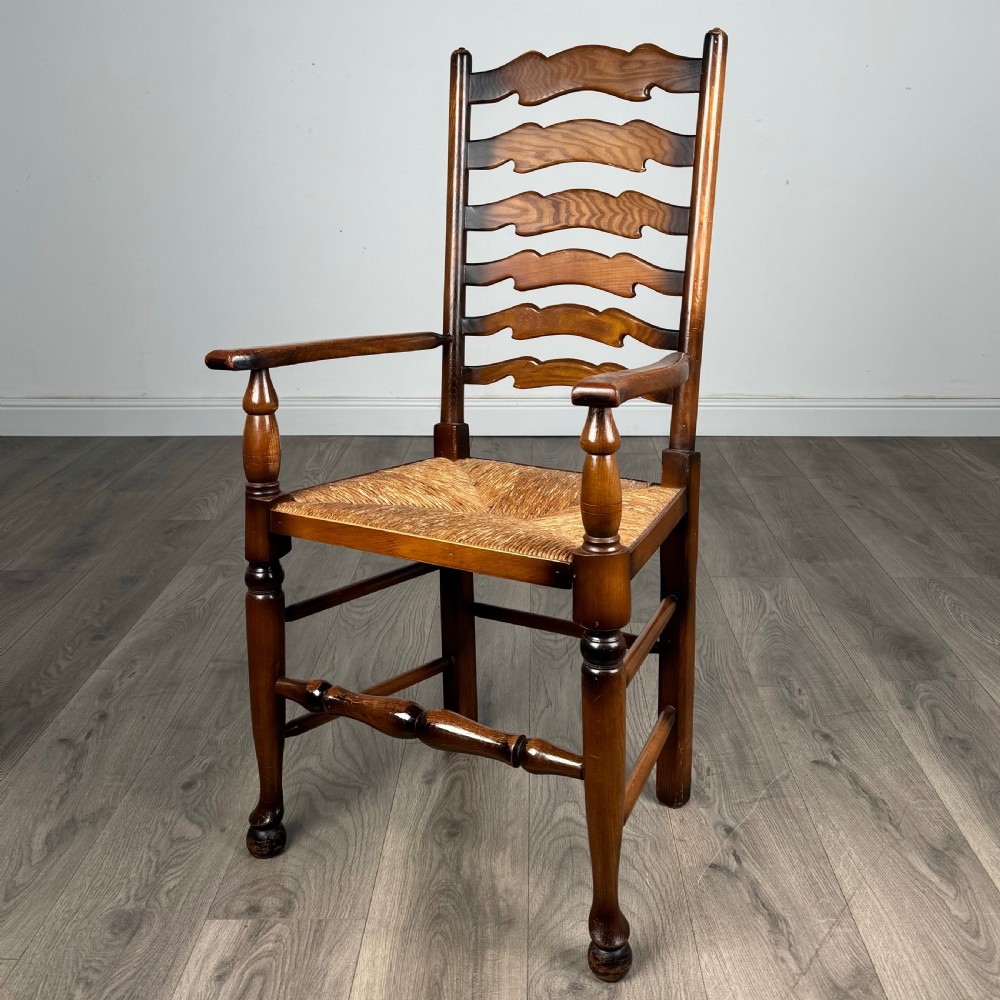 Antique 20th Century Set Of 6 Ladder Back Dining Chairs In Oak 
 View II