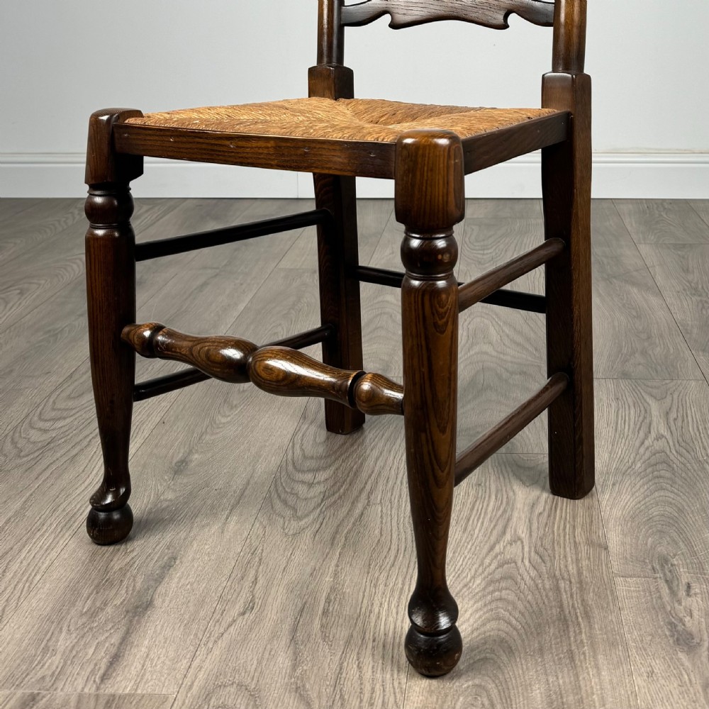 Antique 20th Century Set Of 6 Ladder Back Dining Chairs In Oak 
 View IV