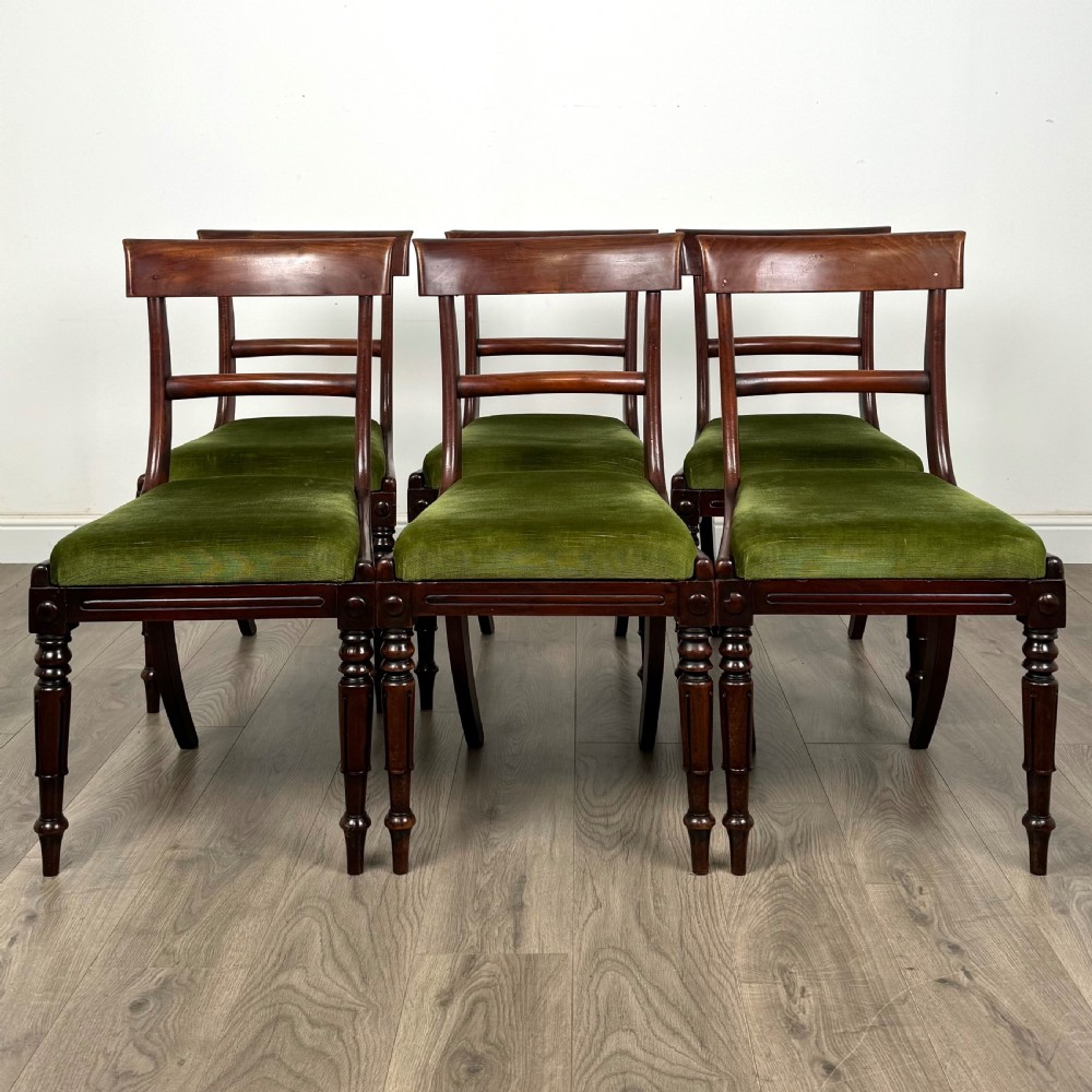 Antique 18th Century Set Of 6 Dining Chair’s In Mahogany 
