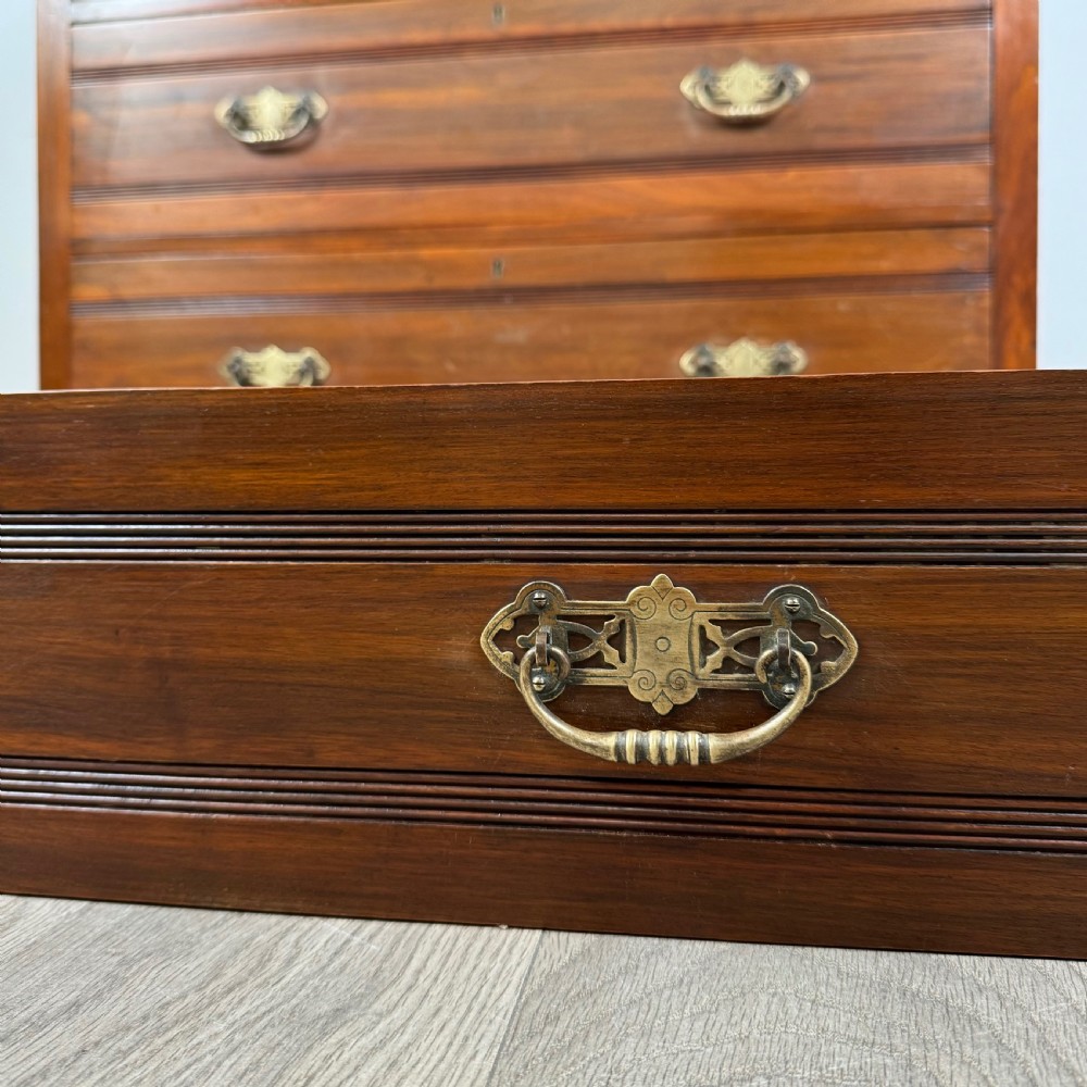  Antique 20th Century Chest Of Drawers In Walnut 
 View XI