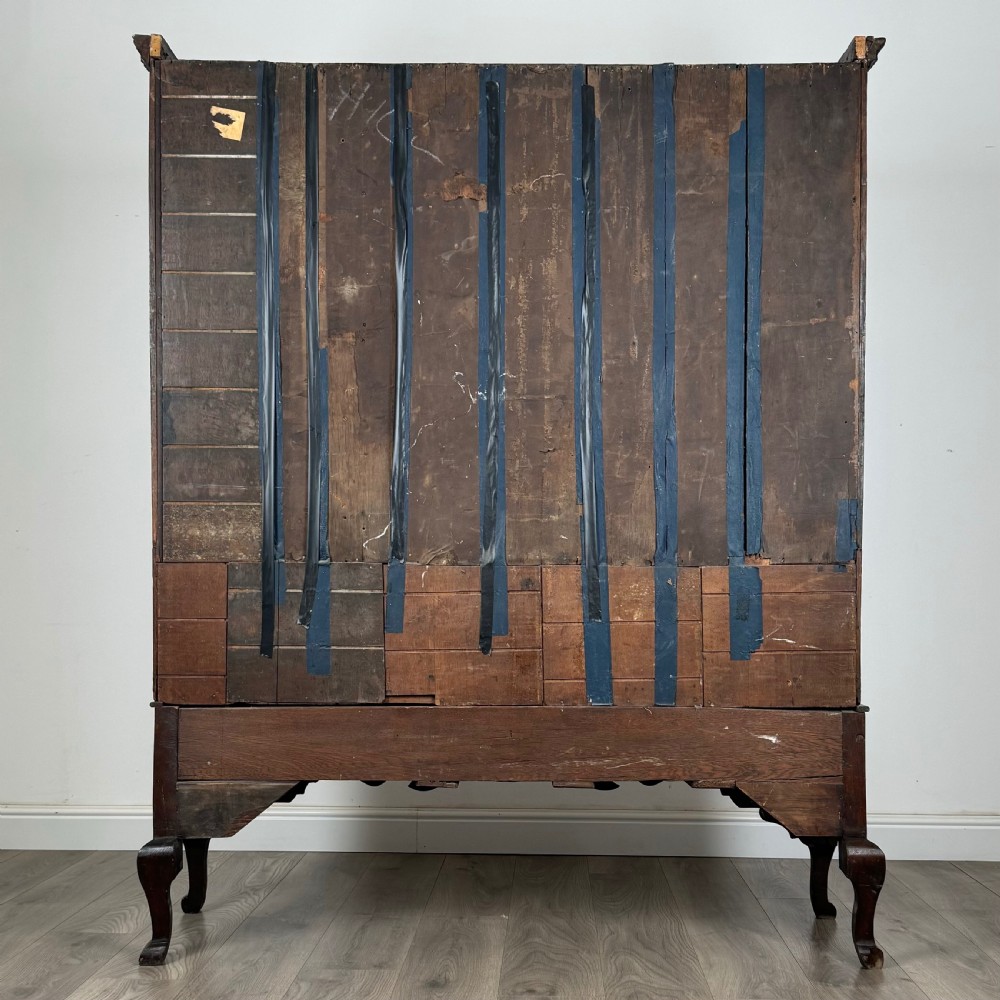 Antique 18th Century Cupboard In Oak  View VI