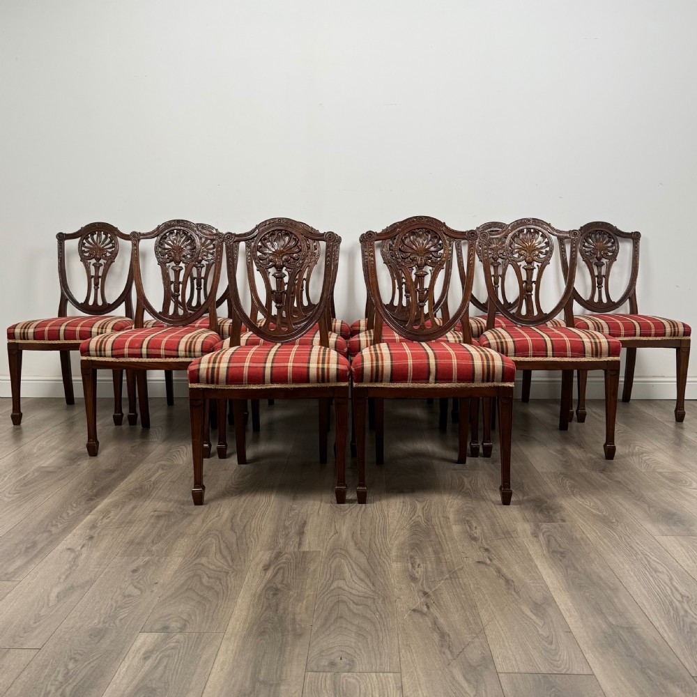 Antique 20th Century Set Of 12 Hepplewhite Style Dining Chairs 
