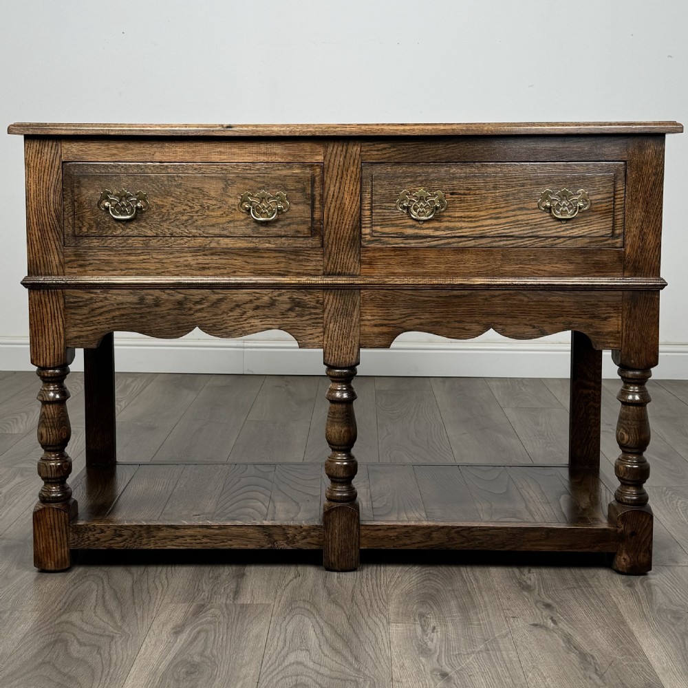 Antique 20th Century Good Quality Sideboard In Oak 
