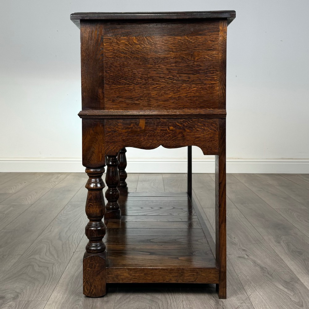 Antique 20th Century Good Quality Sideboard In Oak 
 View IV