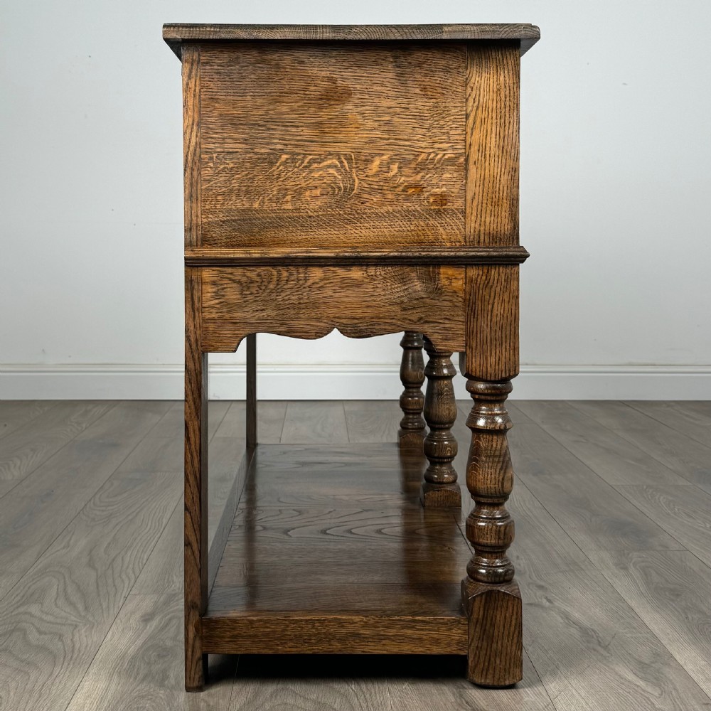 Antique 20th Century Good Quality Sideboard In Oak 
 View V