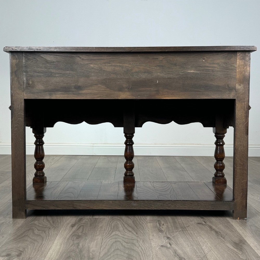 Antique 20th Century Good Quality Sideboard In Oak 
 View VI