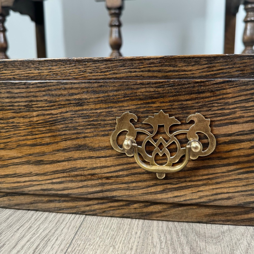 Antique 20th Century Good Quality Sideboard In Oak 
 View XI