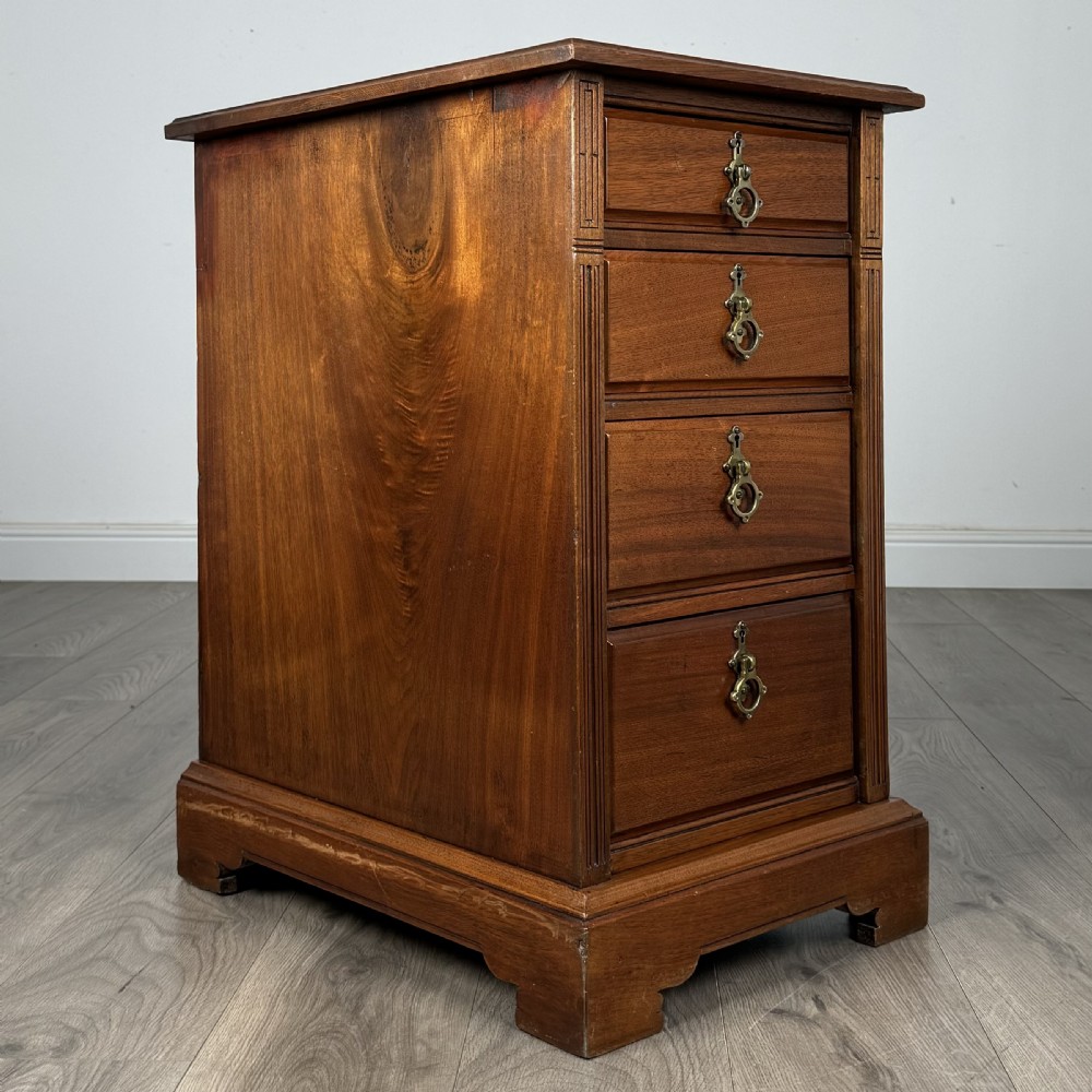 Antique 20th Century Pair Of Bedside Cabinets In Walnut  View IX