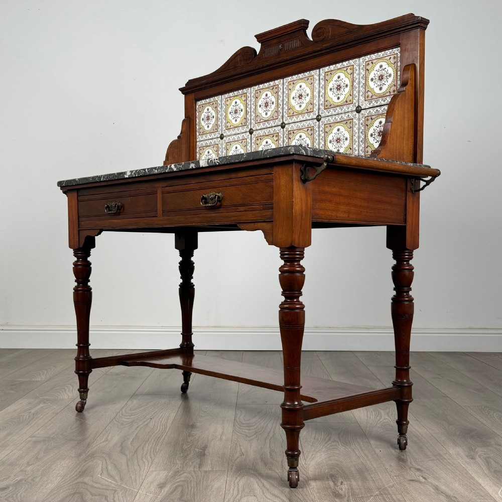 Antique Late 19th Century Marble Top Washstand In Walnut 
 View II