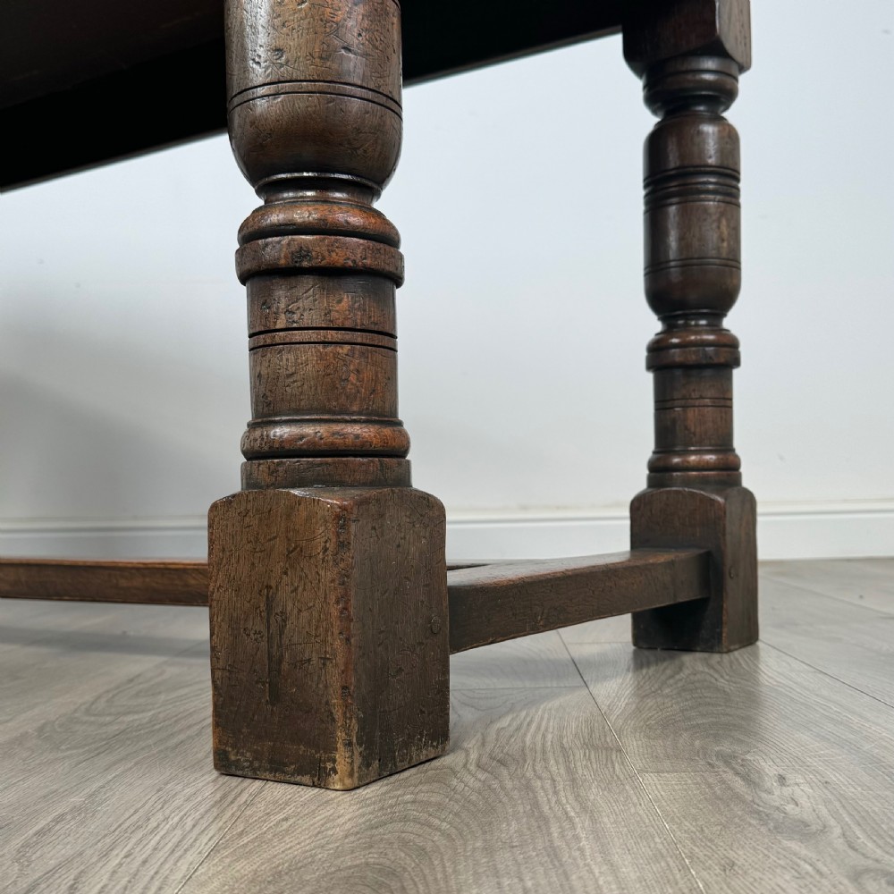  Antique 20th Century Good Quality Dining Table In Oak 
 View VI