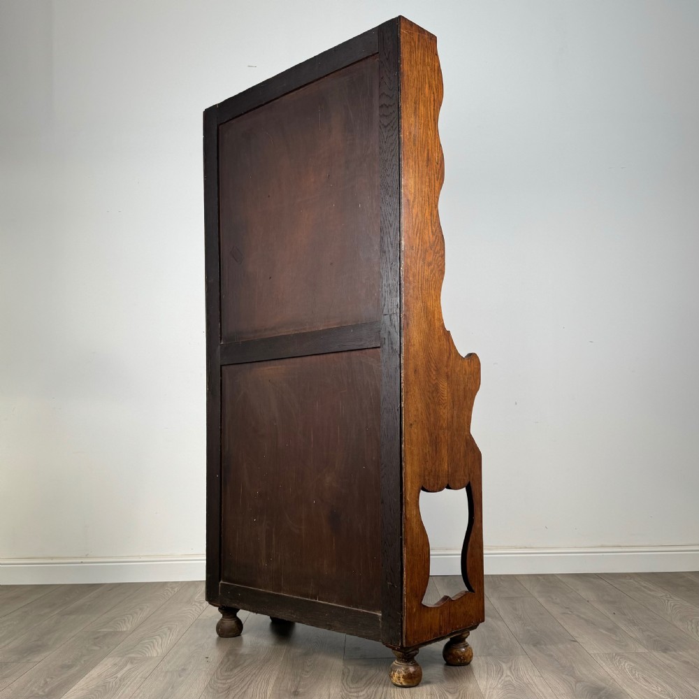 Antique Unusual 19th Century Dresser In Oak  View VIII