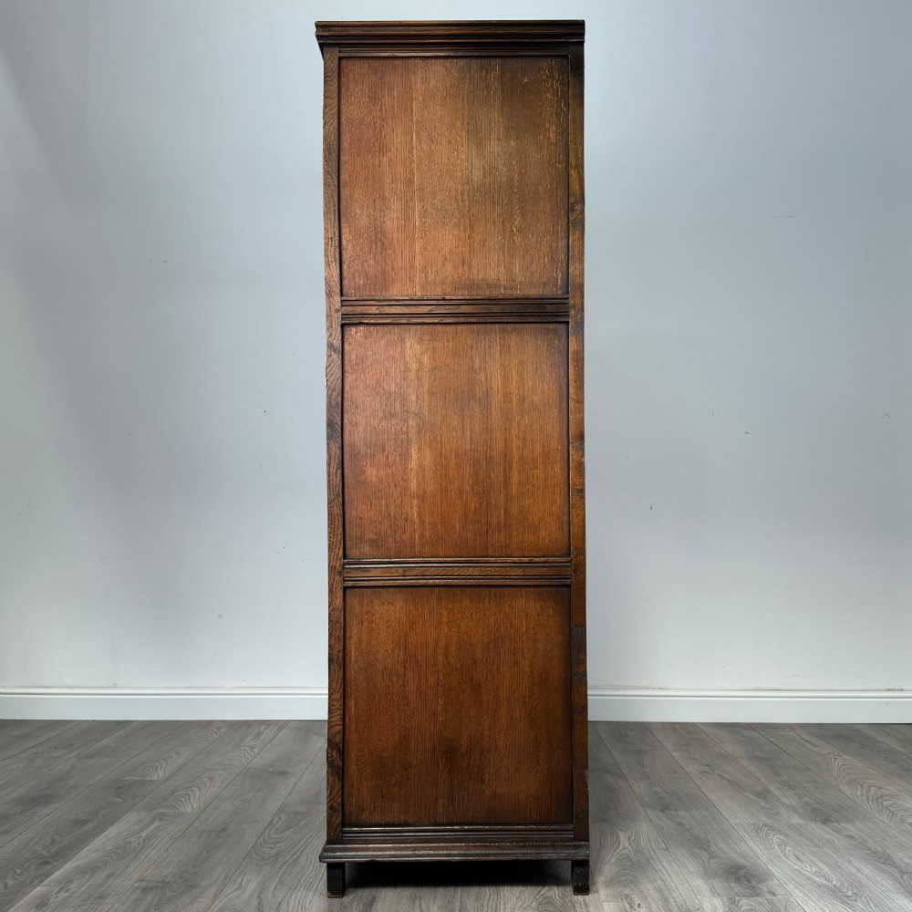  Antique 20th Century Wardrobe In Oak  View IV