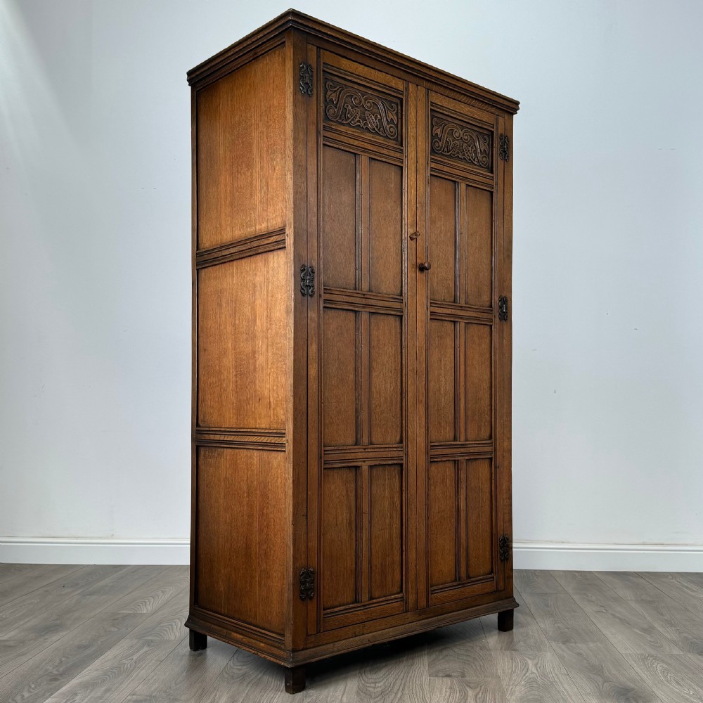  Antique 20th Century Wardrobe In Oak  View IX
