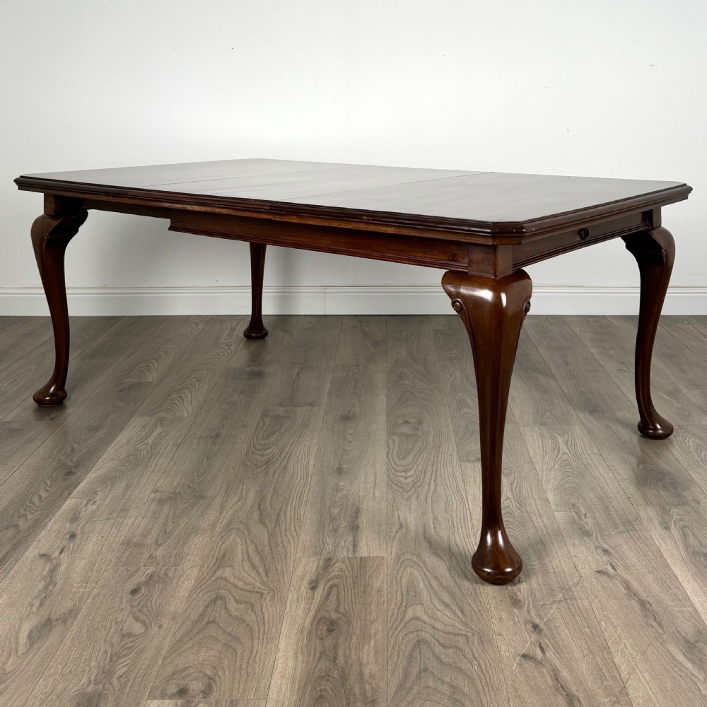  Antique 20th Century Queen Anne Style Dining Table 