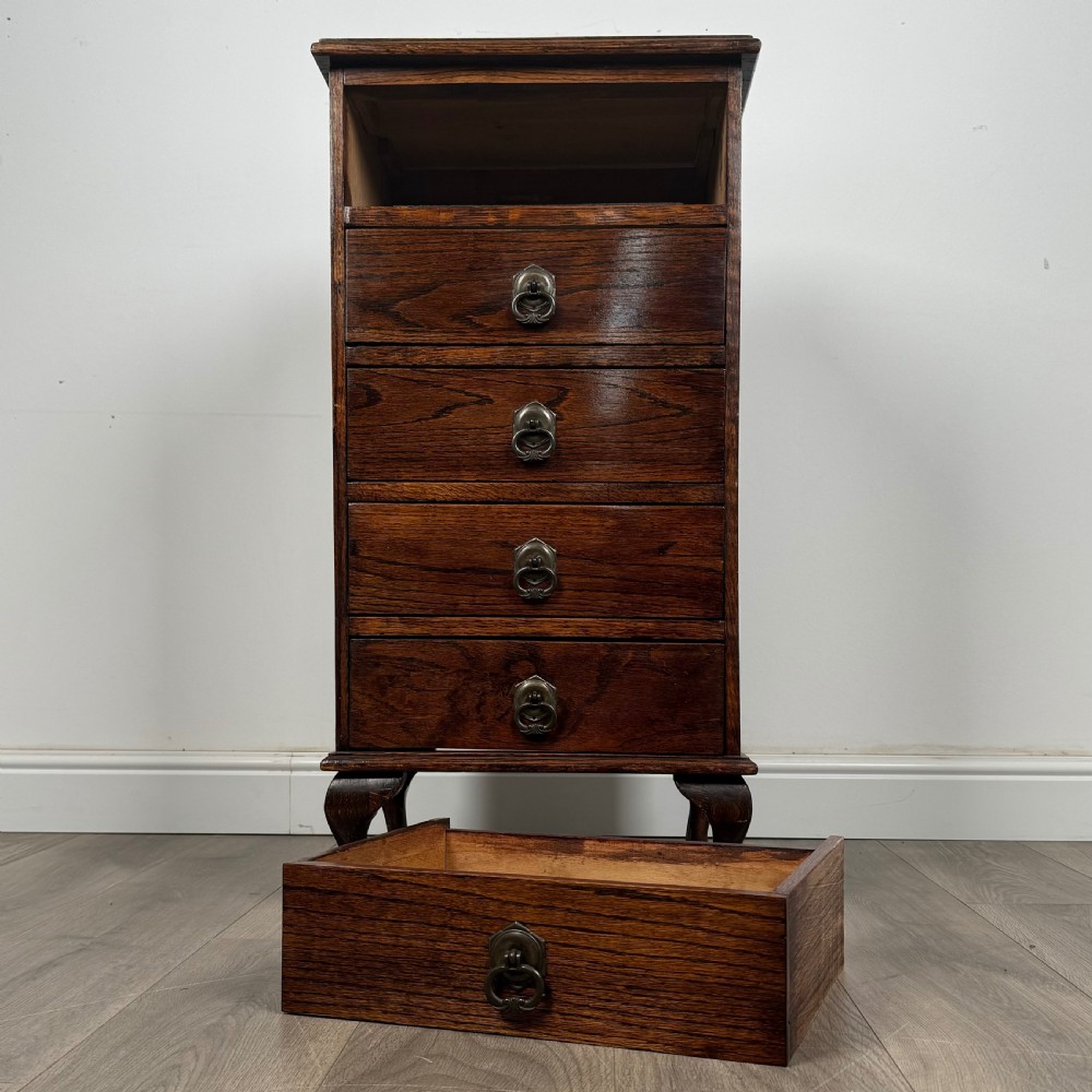  Antique 20th Century Chest Of Drawers In Oak  View XI