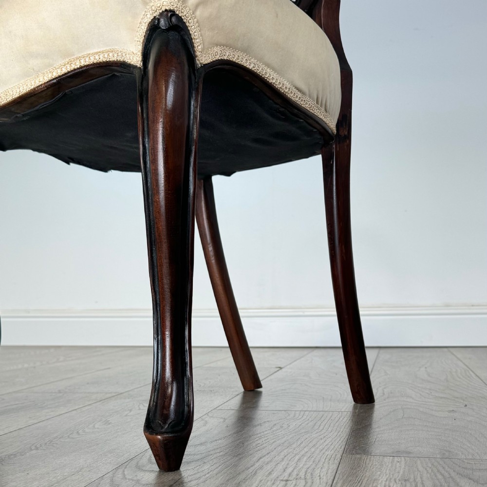 Antique 19th Century Set Of 6 Balloon Back Dining Chair’s 
 View VIII