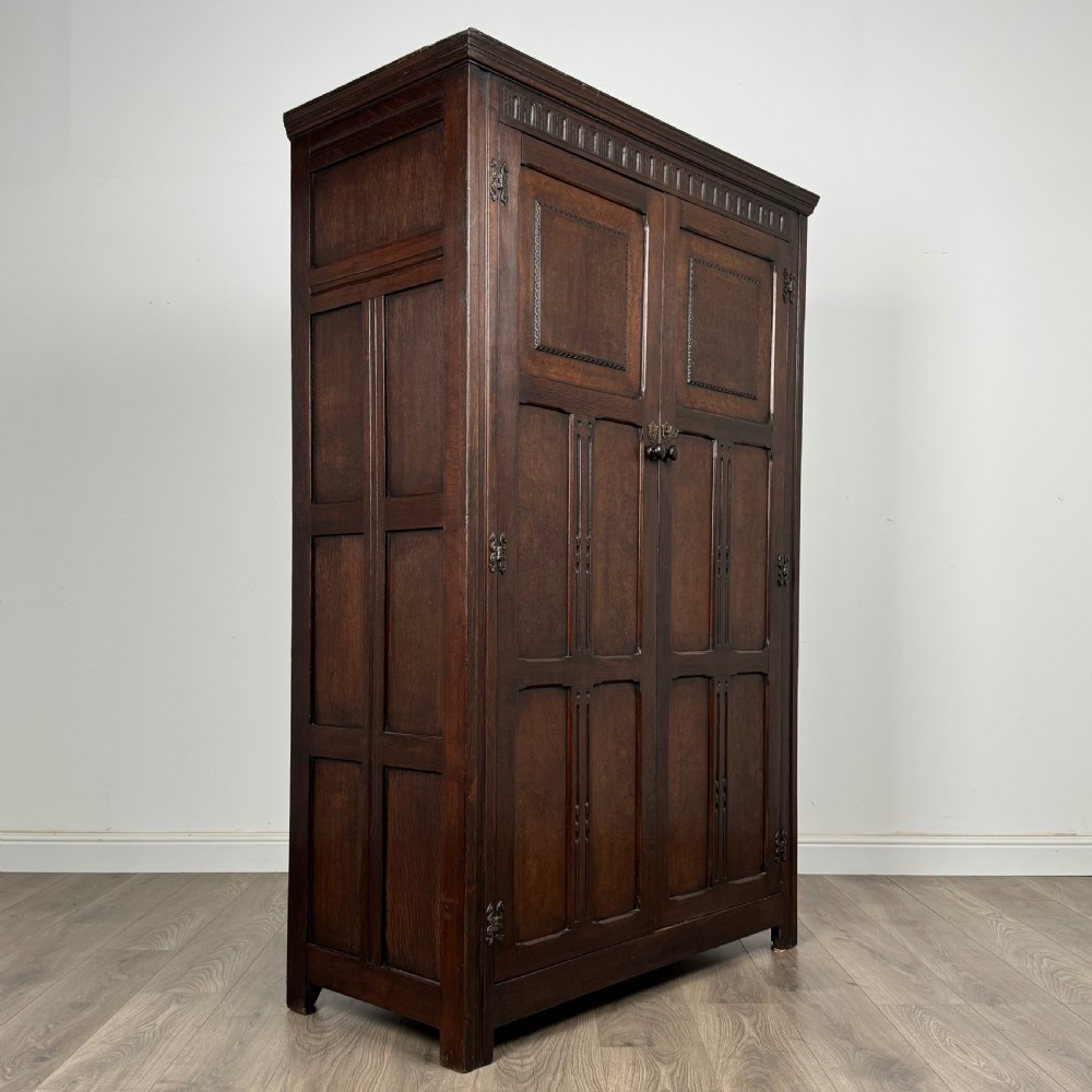  Antique 20th Century Wardrobe In Oak  View IX