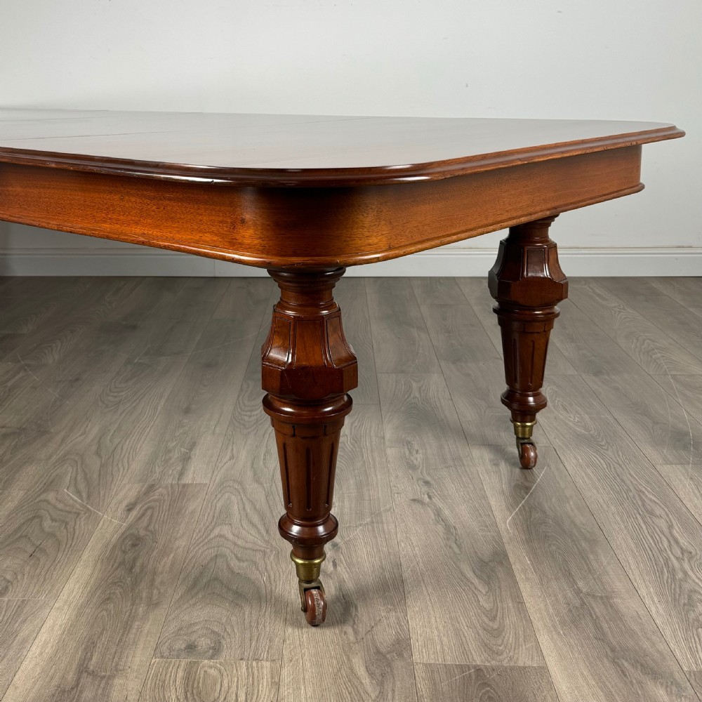  Antique Large 19th Century Dining Table Of Finest Quality 
 View VIII