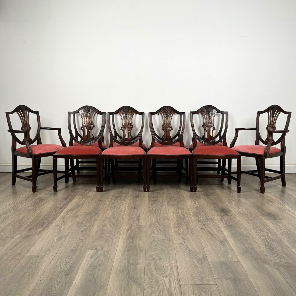  Antique 20th Century Set Of 10 Hepplewhite Style Dining Chairs 