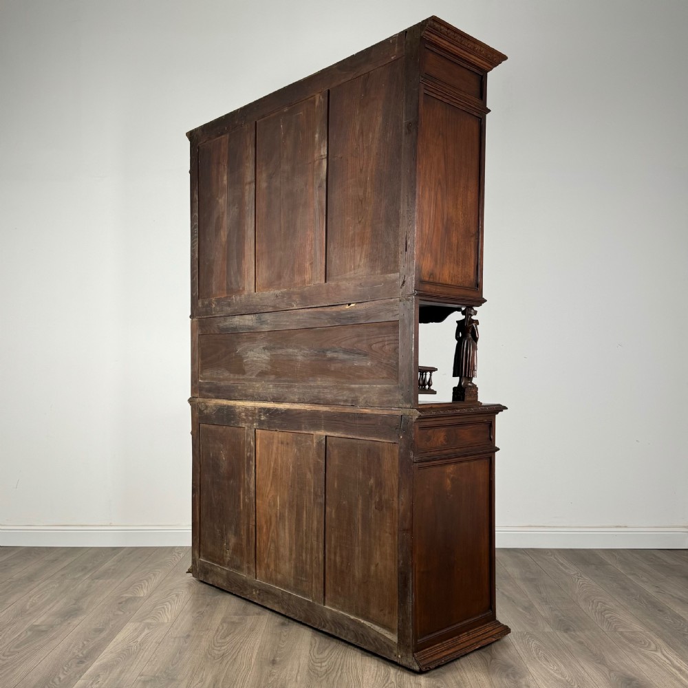 Antique 19th Century French Breton Sideboard In Chestnut 
 View VII