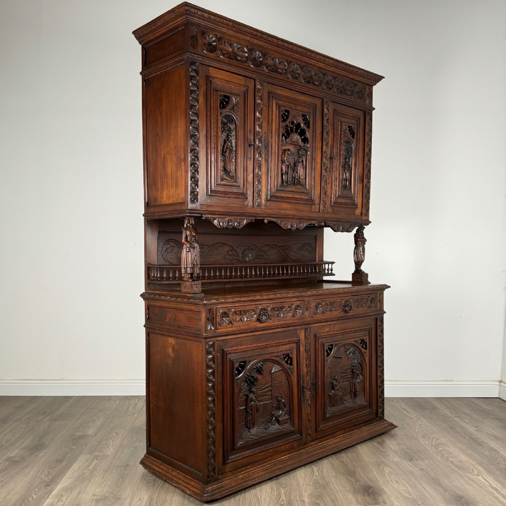 Antique 19th Century French Breton Sideboard In Chestnut 
 View IX