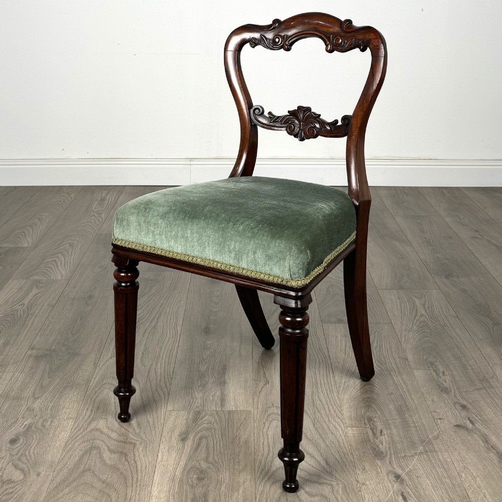 Antique Early 19th Century Set Of 6 Finest Quality Dining Chairs 
 View II