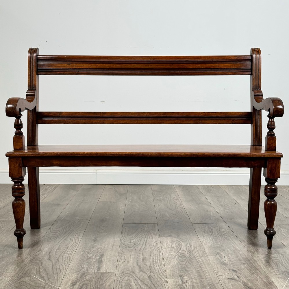  Antique 20th Century Good Quality Hall Bench In Walnut 
 View II